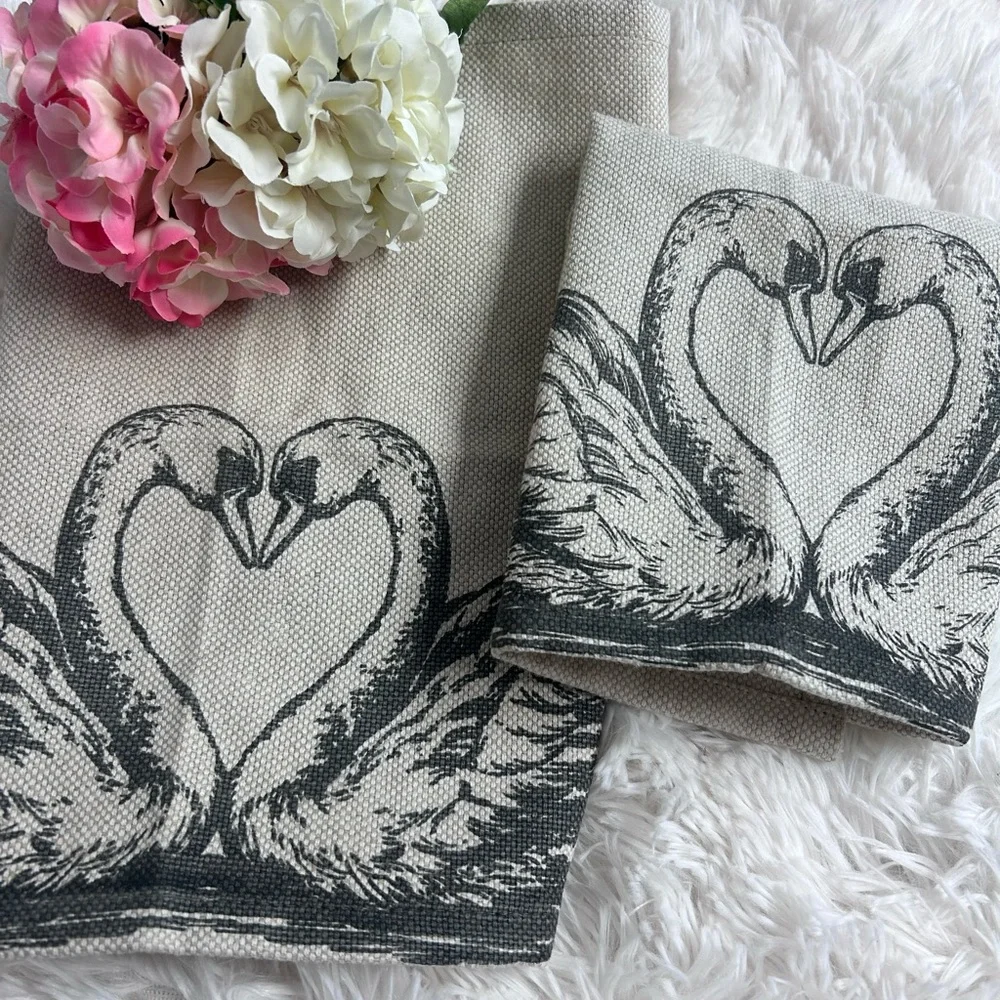 Swan Heart Printed‎ TeaTowels in Natural and Black NWT set of 2 Linen & Cotton